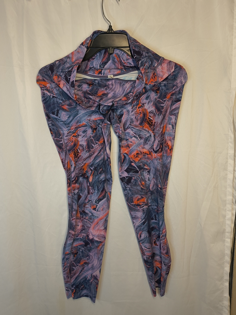 lululemon athletica Abstract Swirl Leggings in Purple and Red
